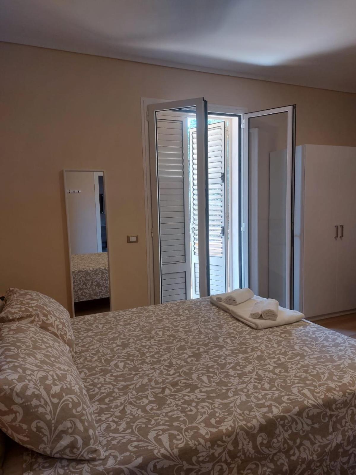 Alcantara Suites Трапани Екстериор снимка